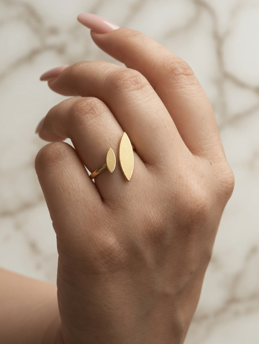 Gold Leafs Ring